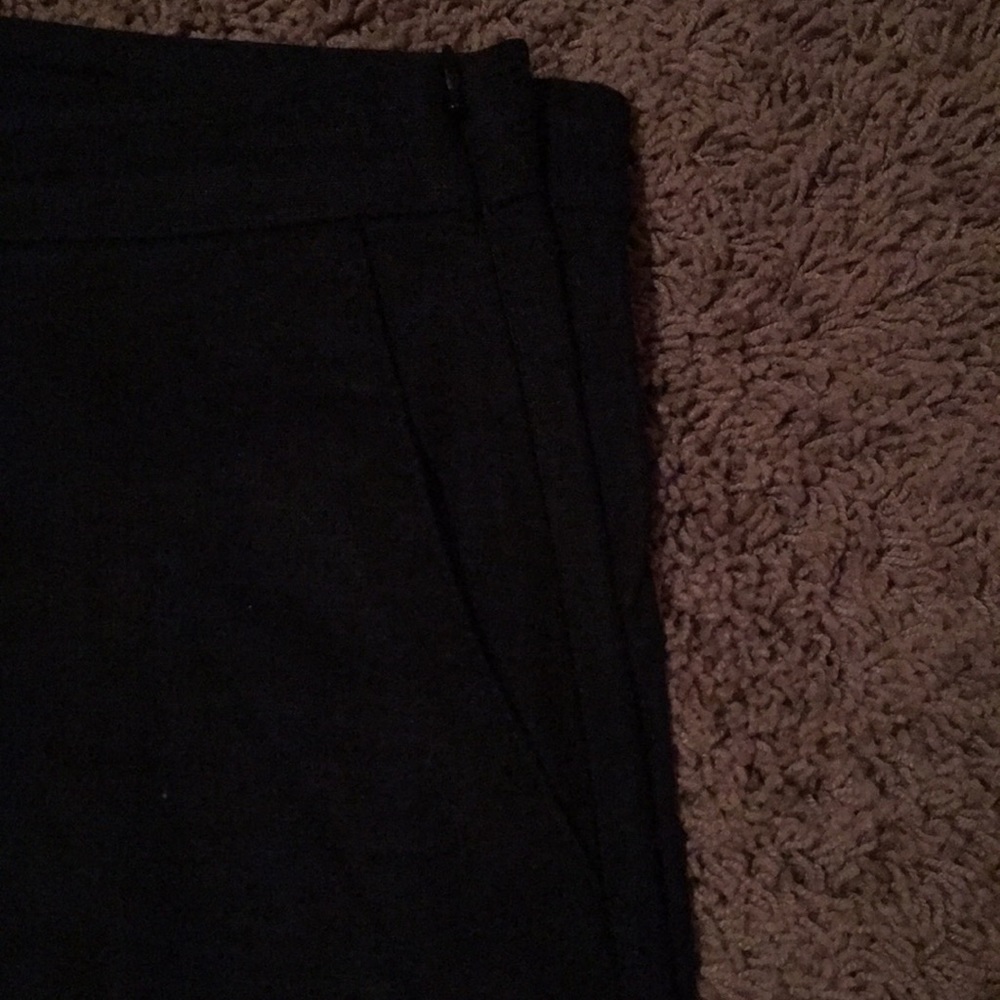 Banana Republic Blake Tassel Hem Crop Pant - Picture 7 of 8